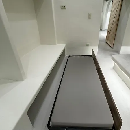 White Jacuzzi Апартаменты Иос