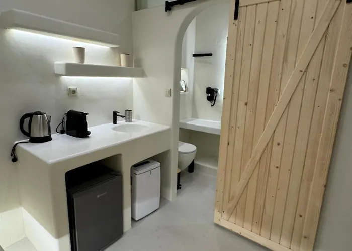 White Jacuzzi Lägenhet Ios