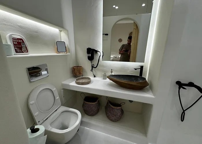 White Jacuzzi Lägenhet Ios